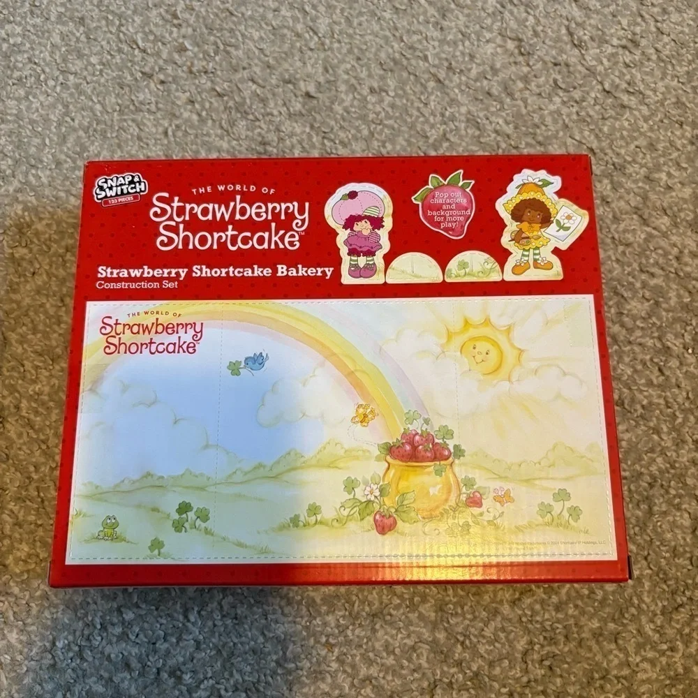 Strawberry Shortcake Produce Stand Construction Set NEW Building Blocks